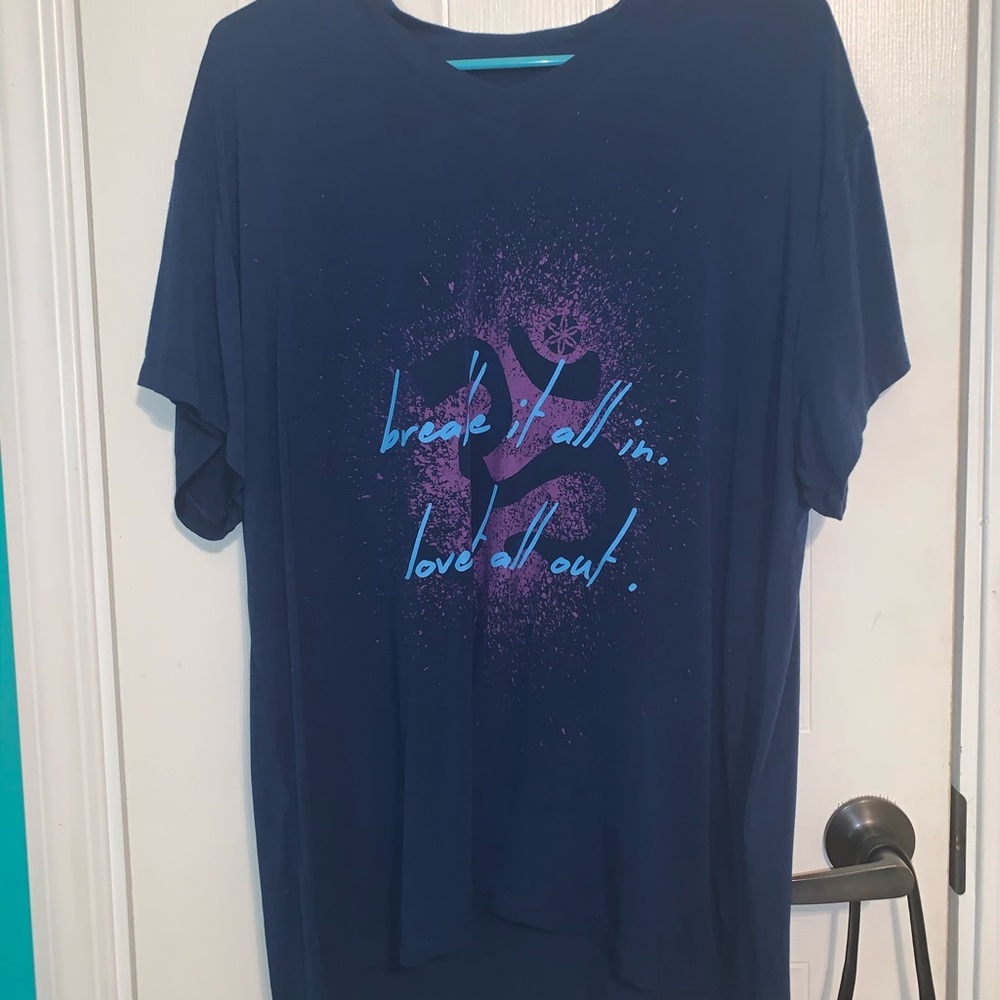 Gaiam Navy Blue Cute Shirt!